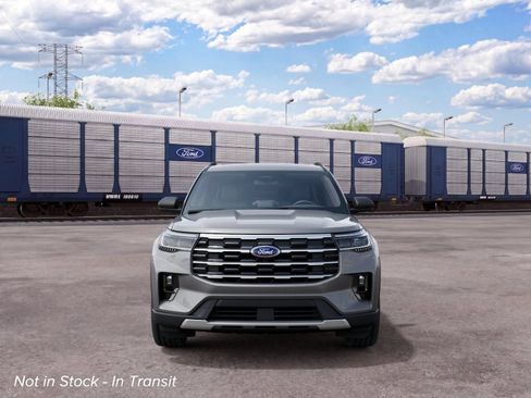 New 2027 Ford Explorer Active AWD/4WD image 3