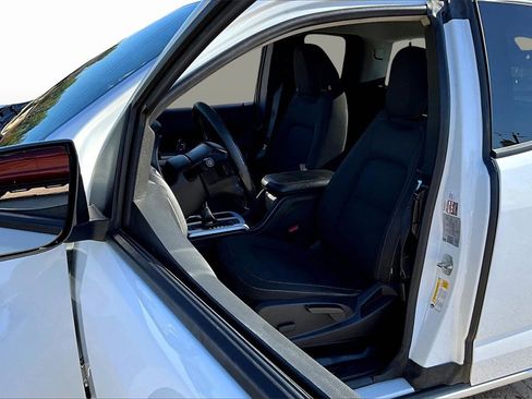 Used 2022 Chevrolet Colorado LT w/ Fleet Safety Package image 26