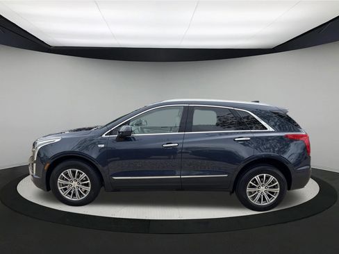 Used 2019 Cadillac XT5 Luxury AWD/4WD image 2