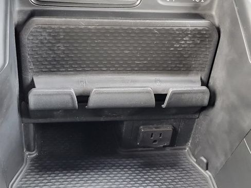 Used 2022 RAM 1500 Big Horn AWD/4WD image 23
