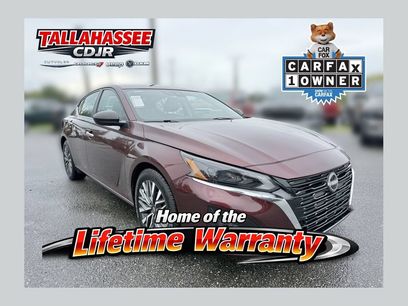 Used 2025 Nissan Altima 2.5 SV