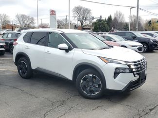 Used 2025 Nissan Rogue SV video 2