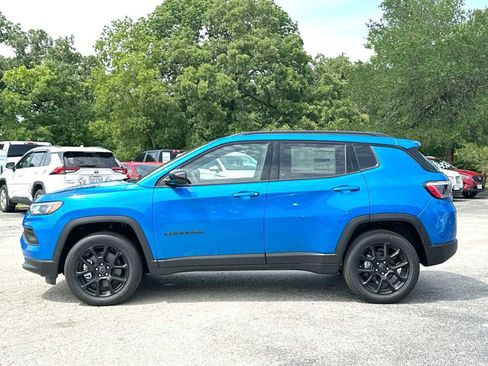 New 2026 Jeep Compass Latitude AWD/4WD image 12