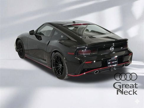 Used 2024 Nissan Z NISMO w/ Floor Mat Package image 7