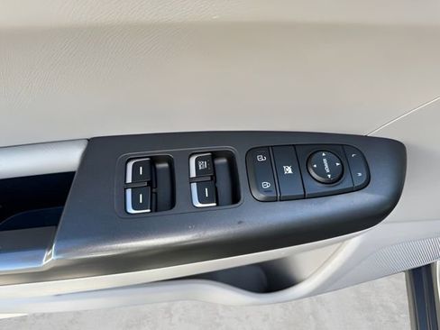 Used 2020 Kia Sportage LX AWD/4WD image 10