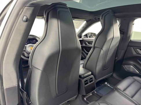 Used 2021 Porsche Taycan Turbo S image 38