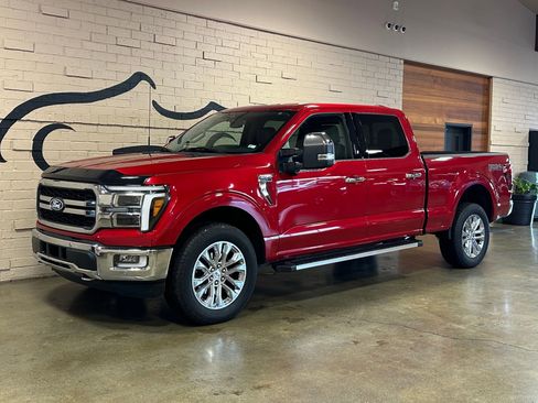Used 2024 Ford F150 Lariat w/ Tow/Haul Package image 6