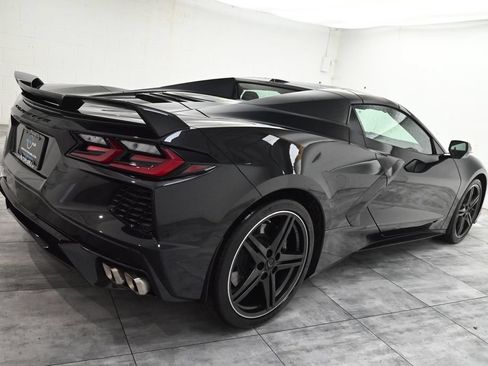 Used 2024 Chevrolet Corvette Stingray Preferred Conv w/ Z51 Performance Package RWD image 7