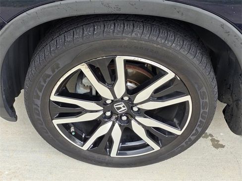 Used 2020 Honda Pilot Touring image 42