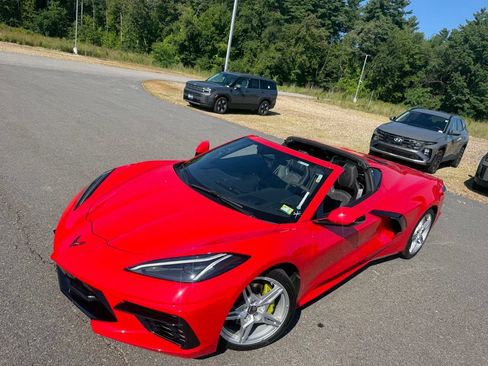 Used 2024 Chevrolet Corvette Stingray Coupe w/ 1LT RWD image 22
