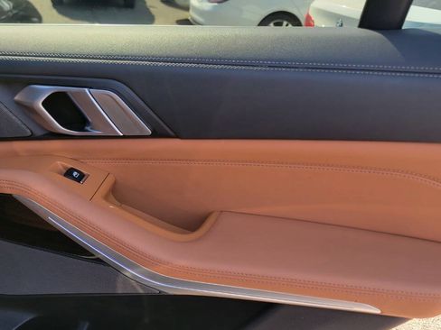 Used 2024 BMW X5 sDrive40i w/ Premium Package RWD image 15