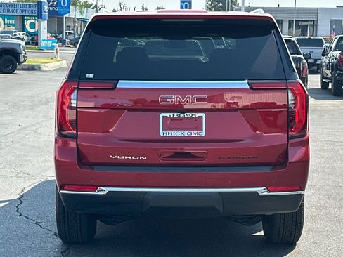 New 2025 GMC Yukon XL Elevation image 6