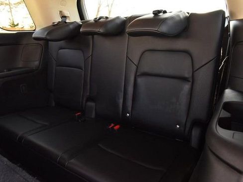 Certified 2024 Nissan Pathfinder SL image 28