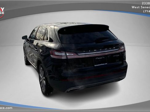 Used 2019 Lincoln Nautilus Select image 7