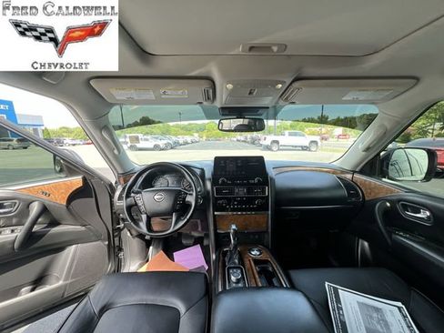 Used 2023 Nissan Armada SL RWD image 25