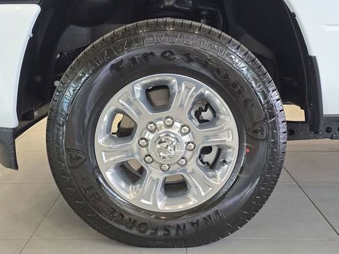 New 2025 RAM 2500 Big Horn AWD/4WD image 11