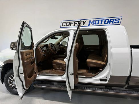 Used 2022 RAM 2500 Limited AWD/4WD image 14