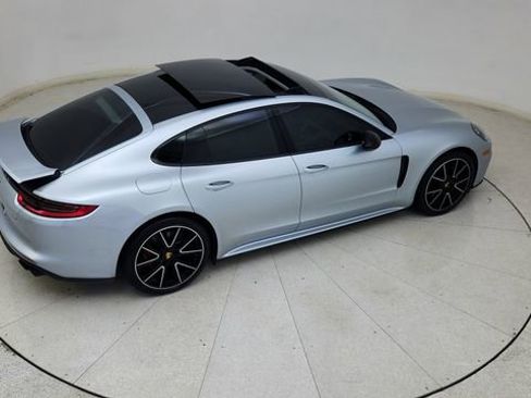 Used 2018 Porsche Panamera 4S image 81