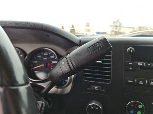 Used 2010 Chevrolet Silverado 2500 LT w/ Interior Plus Package image 19