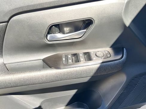 New 2026 Nissan Kicks SV AWD/4WD image 11