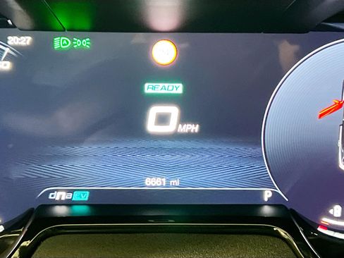 Used 2024 Alfa Romeo Tonale Veloce image 23