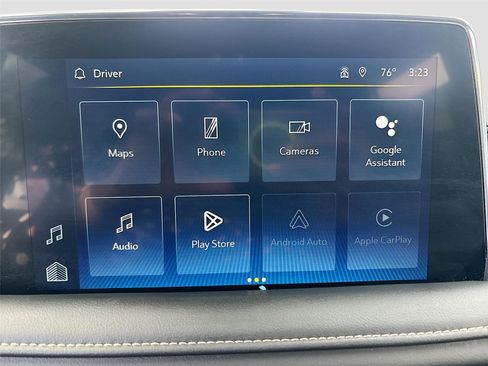 Used 2023 Chevrolet Suburban Premier image 15