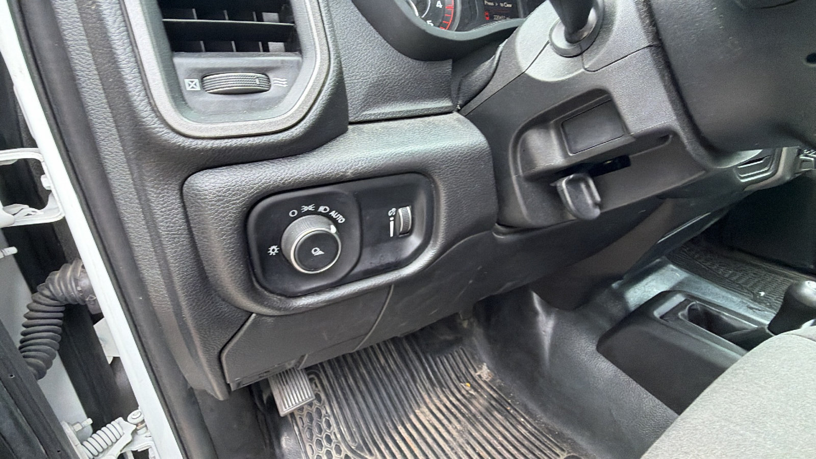 Used 2022 RAM 3500 Tradesman w/ Electrical Accessory Group AWD/4WD image 24