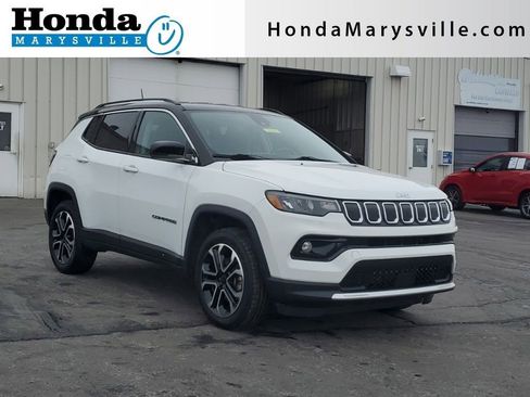 Used 2022 Jeep Compass Limited image 1