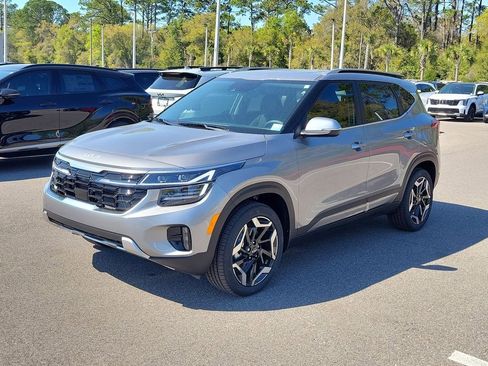 New 2026 Kia Seltos SX image 3