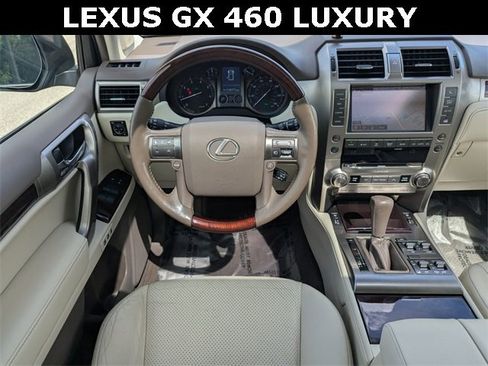 Used 2016 Lexus GX 460 Luxury w/ Preferred Accessory Package image 23
