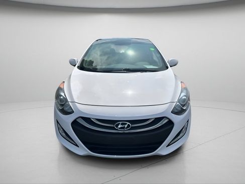 Used 2014 Hyundai Elantra GT w/ Option Group 03 FWD image 3