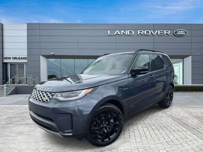 New 2025 Land Rover Discovery S