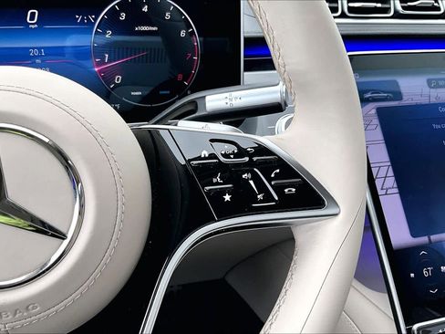 Used 2023 Mercedes-Benz S 580 4MATIC Sedan image 24