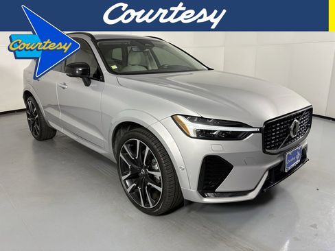Used 2023 Volvo XC60 B5 Ultimate w/ Climate Package image 1