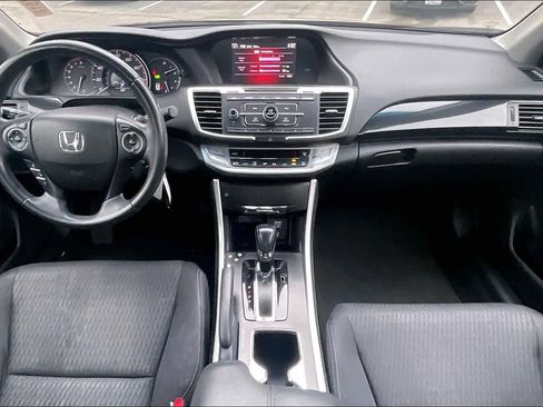 Used 2013 Honda Accord Sport image 17