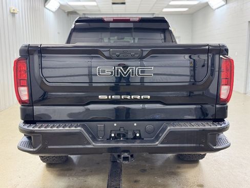 Used 2025 GMC Sierra 1500 Elevation w/ Elevation Premium Package image 7
