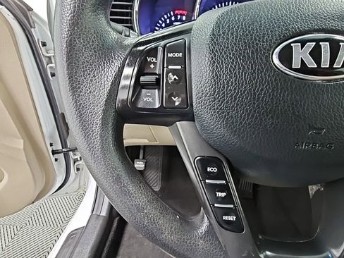Used 2013 Kia Optima LX image 12