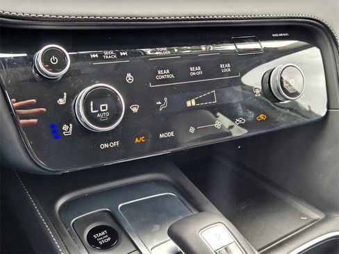 Certified 2026 INFINITI QX60 Luxe w/ Cargo Package image 22