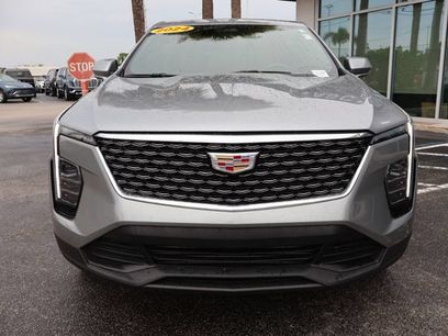 Used 2024 Cadillac XT4 Luxury w/ Cold Weather Package