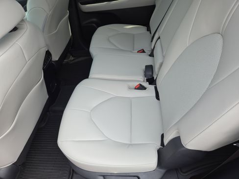 Certified 2026 Toyota Grand Highlander AWD Hybrid image 20