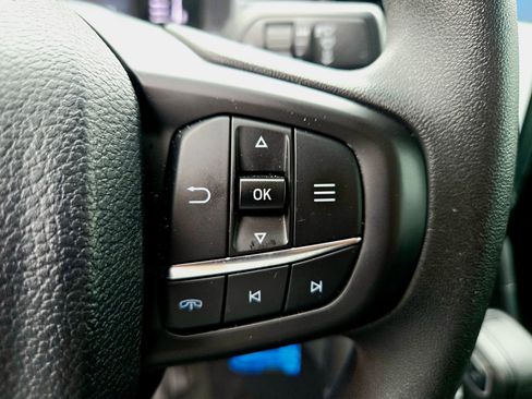 Used 2025 Ford Ranger XL RWD image 13