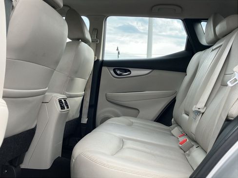 Used 2020 Nissan Rogue Sport SL FWD image 28