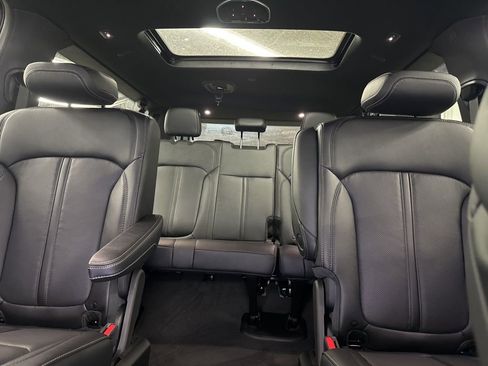 New 2026 Jeep Grand Wagoneer L Summit AWD/4WD image 25