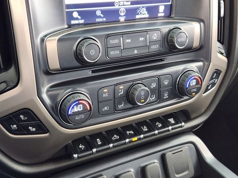 Used 2016 GMC Sierra 3500 Denali w/ Duramax Plus Package image 24