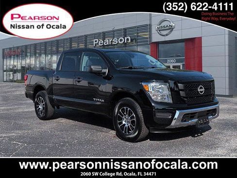 Used 2024 Nissan Titan SV AWD/4WD image 1