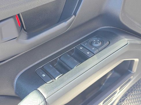 Certified 2025 Toyota 4Runner SR5 AWD/4WD image 23