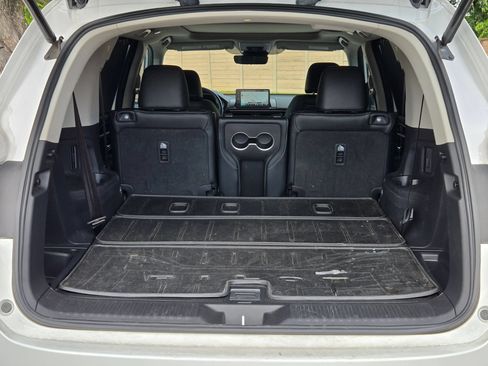 Certified 2023 Honda Pilot Elite image 24