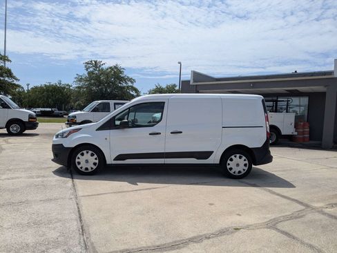Used 2023 Ford Transit Connect XL FWD image 8