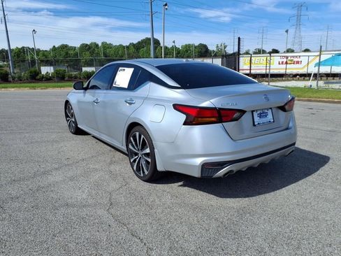 Used 2019 Nissan Altima 2.5 Platinum FWD image 6