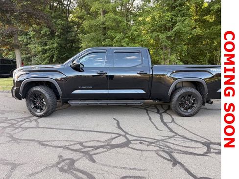 Used 2024 Toyota Tundra Limited w/ TRD Off-Road Package AWD/4WD image 5